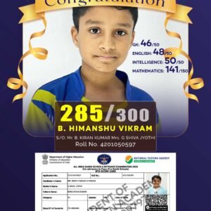 HIMANSHU-VIKRAM-sainik-school-topper-min